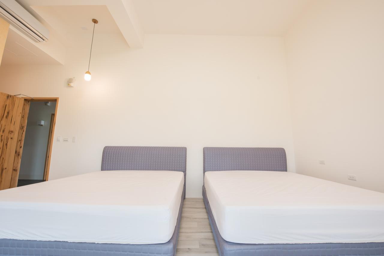 Here Homestay Zhongpu Exterior photo